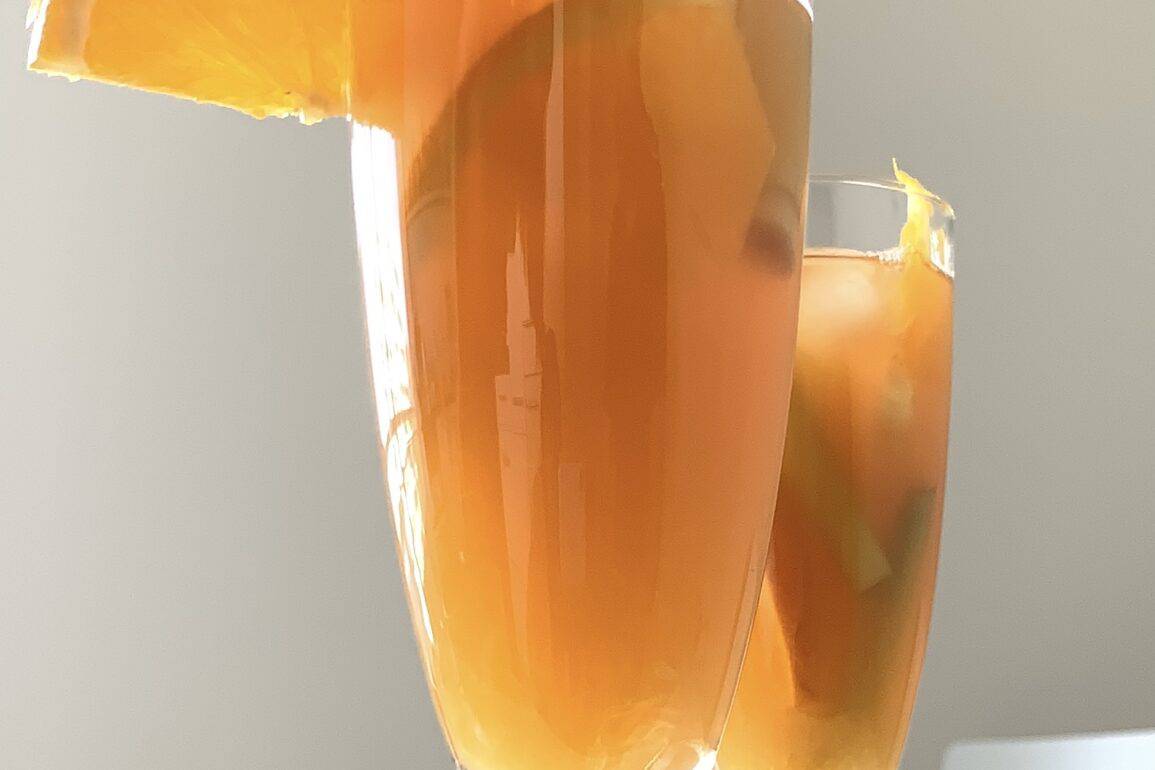 Peach Lemongrass Iced Tea