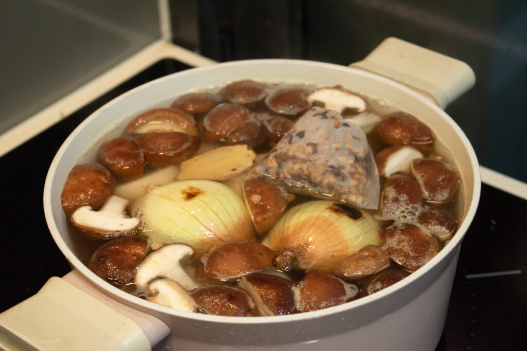making vegan pho broth