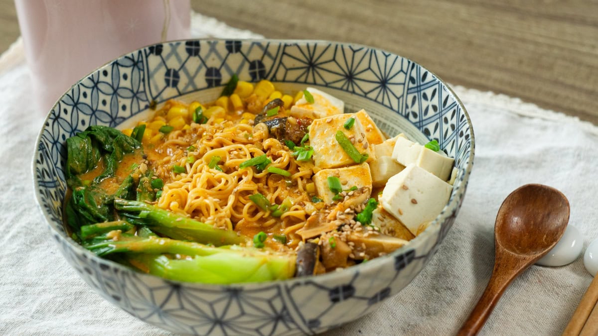 vegan miso ramen