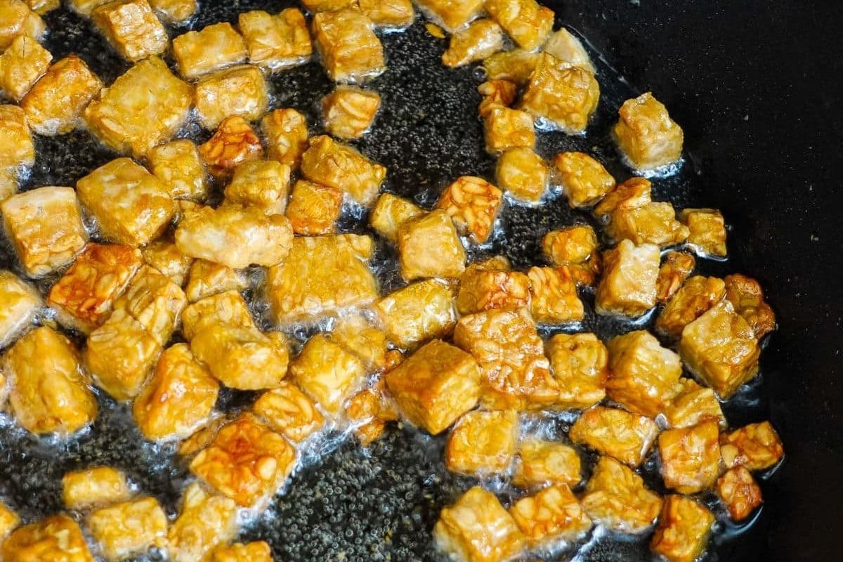Fry the tempeh in a pan