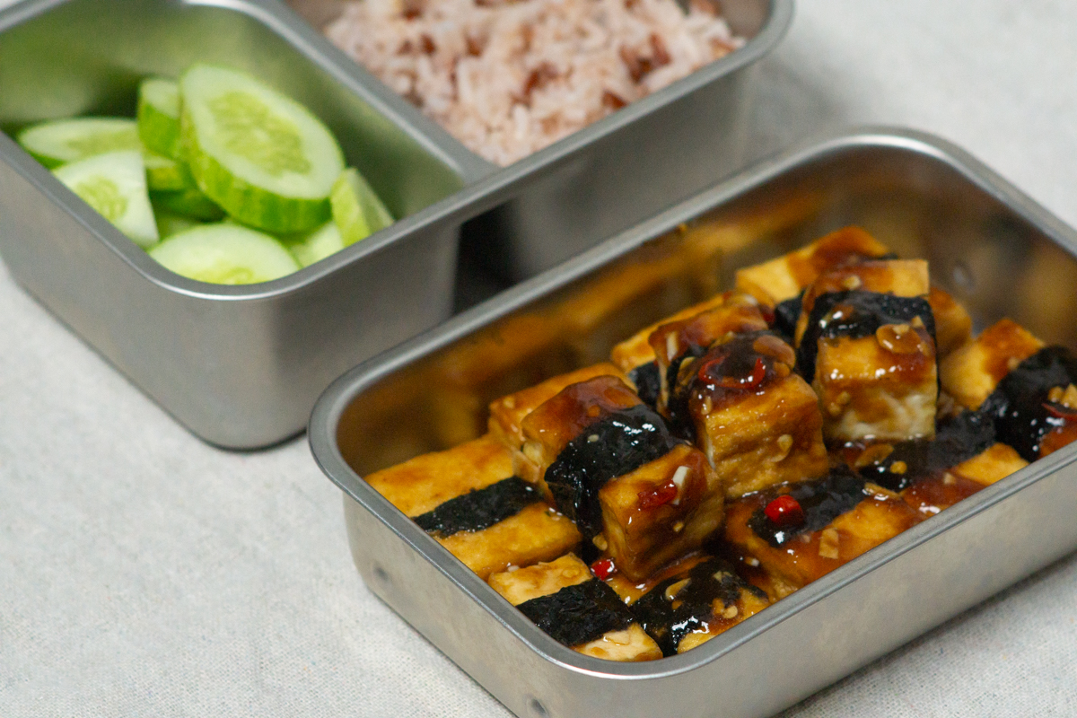 nori wrapped tofu lunchbox idea