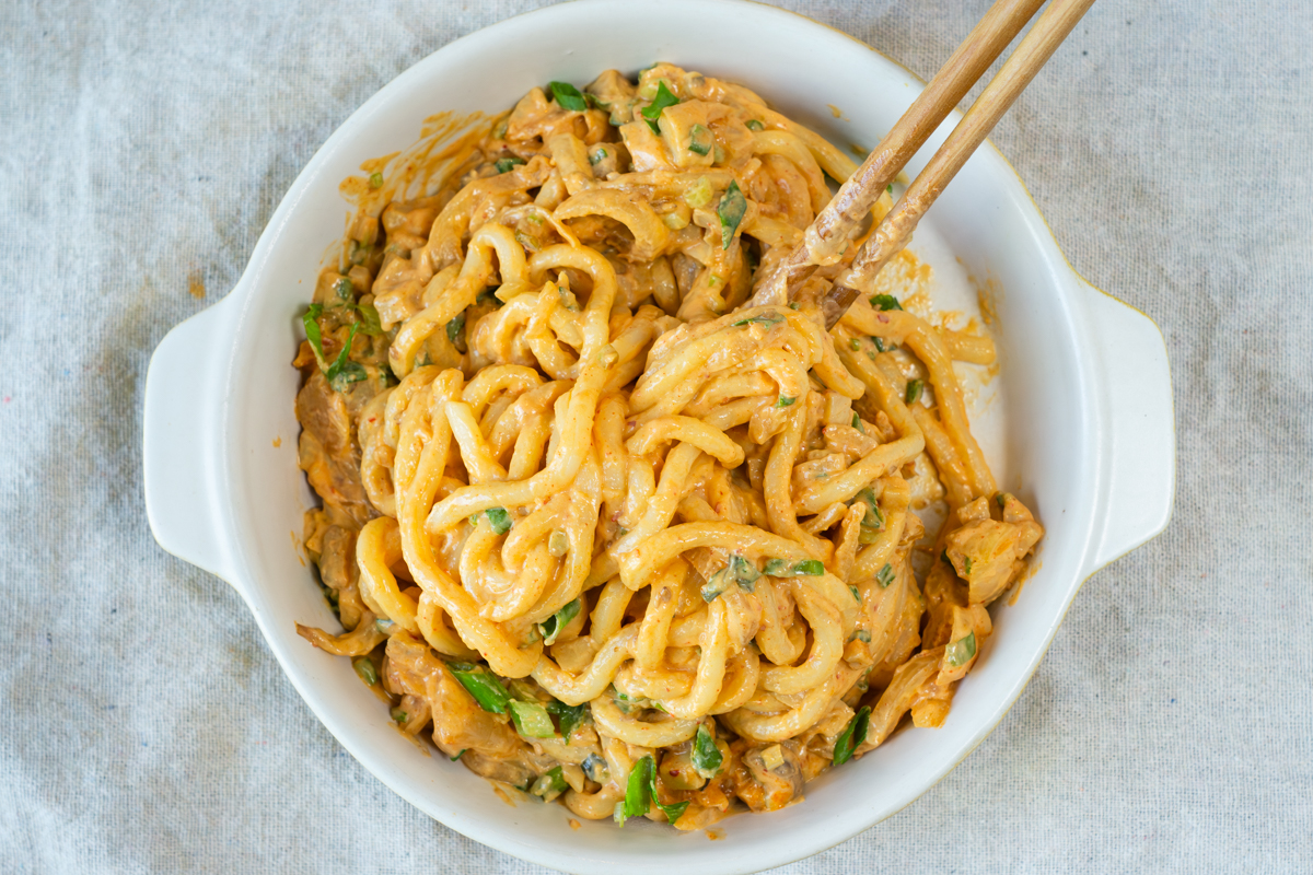 vegan kimchi udon