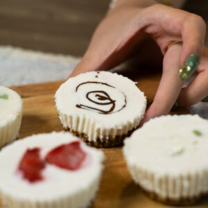 vegan mini cheesecake