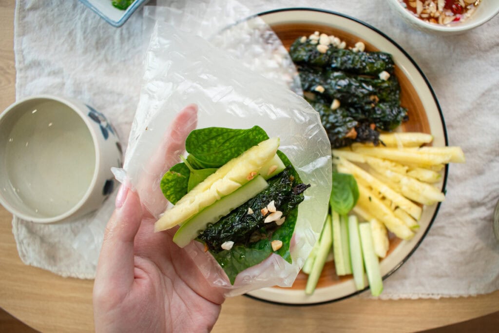 Vegan Betel Leaf Rolls with rice paper