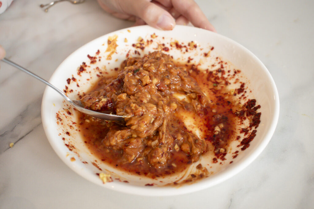 making peanut sauce